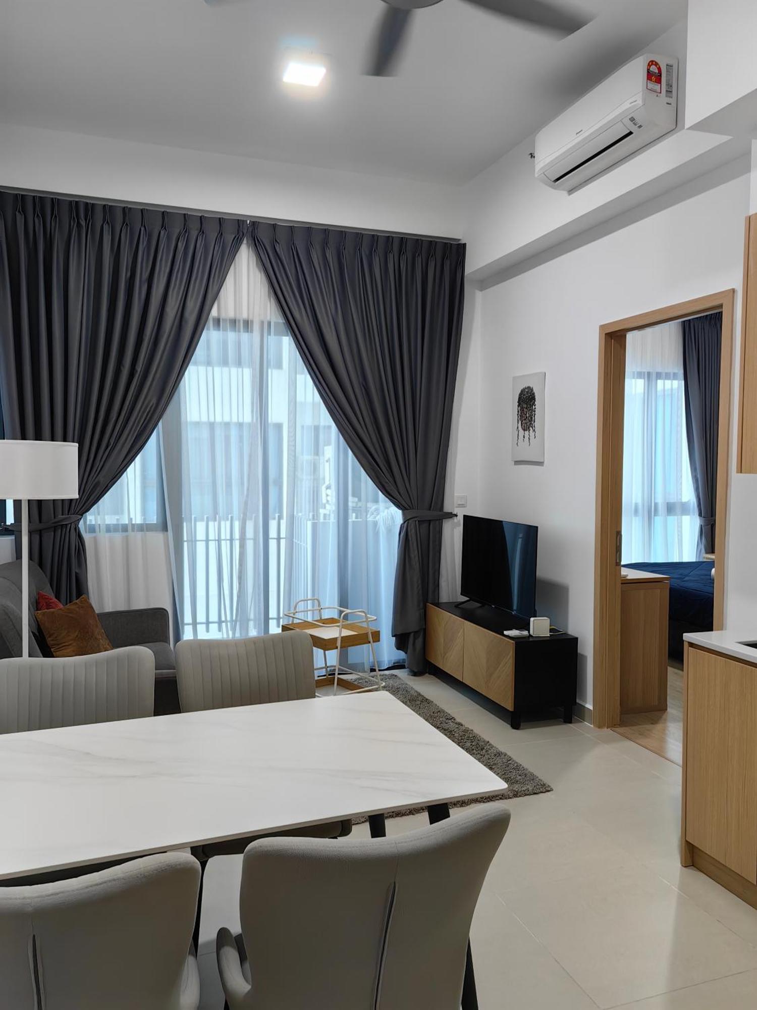Chamber Apartment